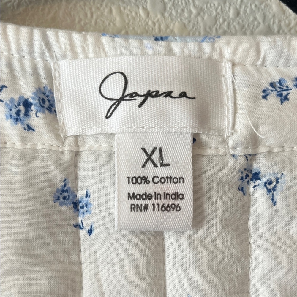 Japna Blue and White Quilted Vest - Picture 4 of 11
